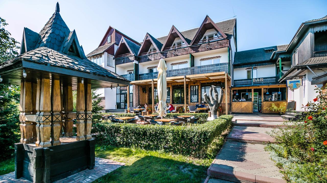Pensiunea Belvedere Targu Neamt Exterior photo